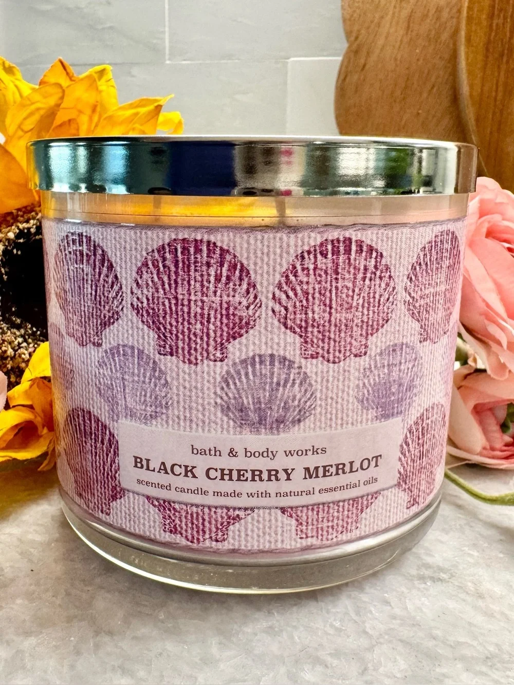 New Bath & Body Works 3-Wick Black Cherry Merlot Candle 14.5oz Pink Shell Design